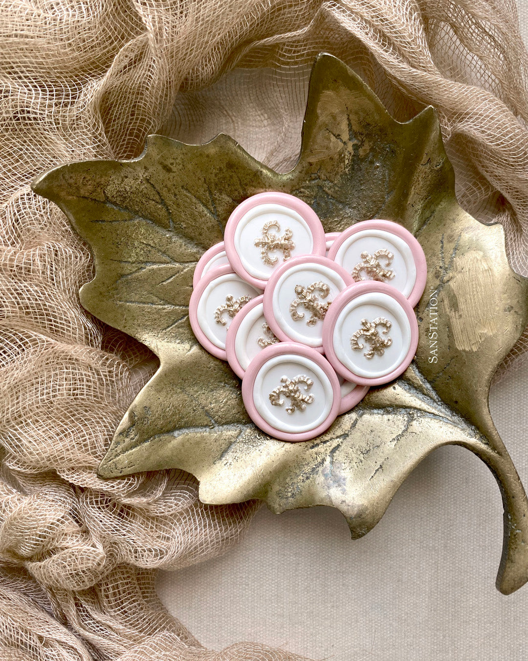 VICTORIAN MOTIF WAX SEALS